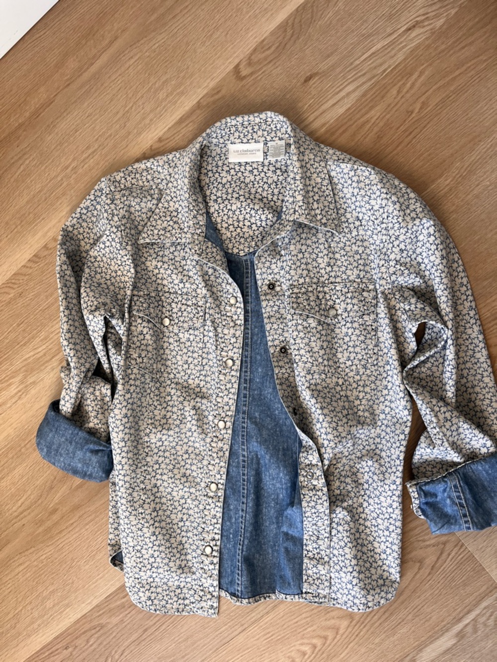 🔥CLEAROUT🔥3/$25🔥100% Cotton Western Top |Sz M | Feminine Cottagecore